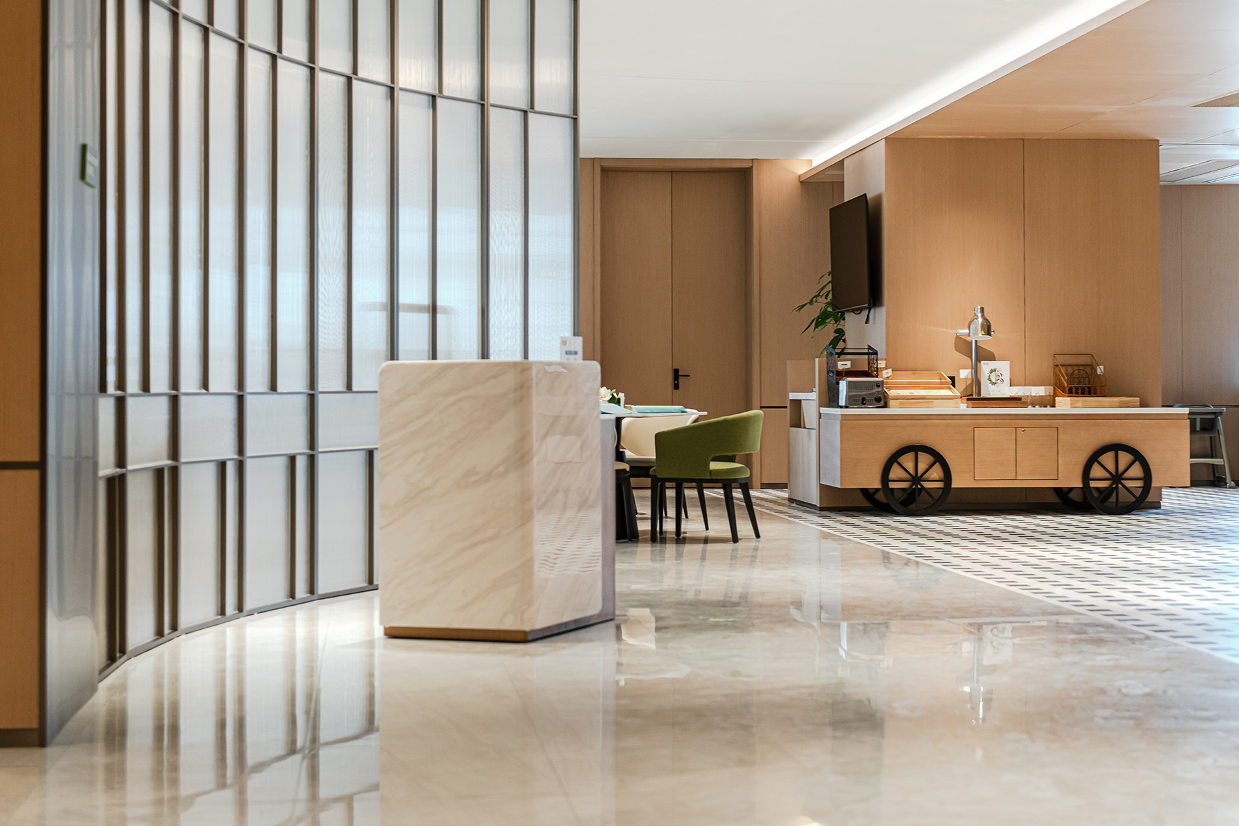 陆丰希尔顿惠庭酒店